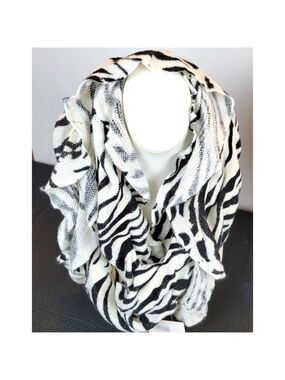 Animal Print | Cowl Infinity Scarf | White & Black